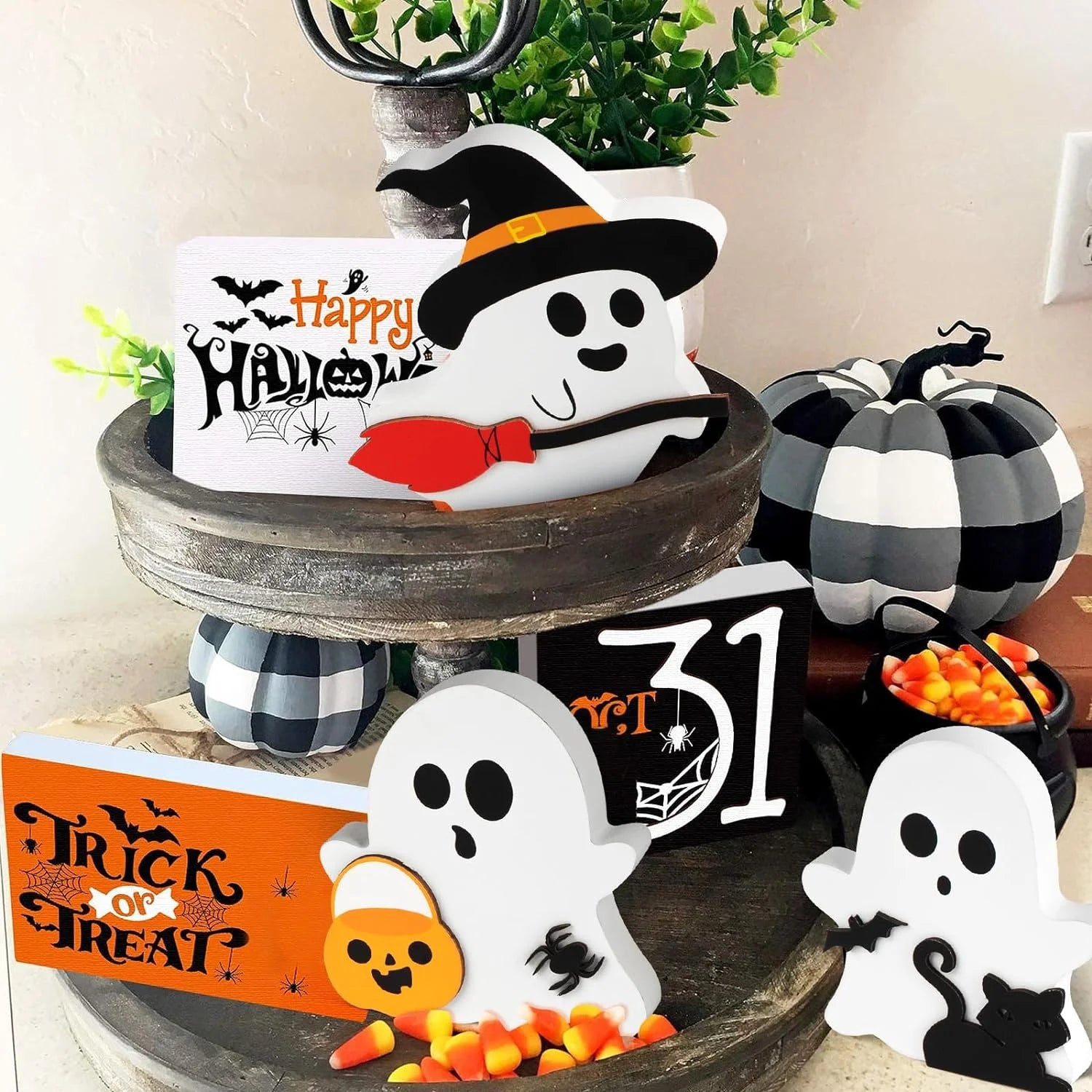 Halloween Decorations Cute Ghost Halloween Tabletop Decor Table Wooden Signs Table Centerpieces Rustic Farmhouse Indoor Decorations for Halloween Fall Party Home Kitchen
