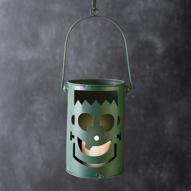 Skull Candle Holder