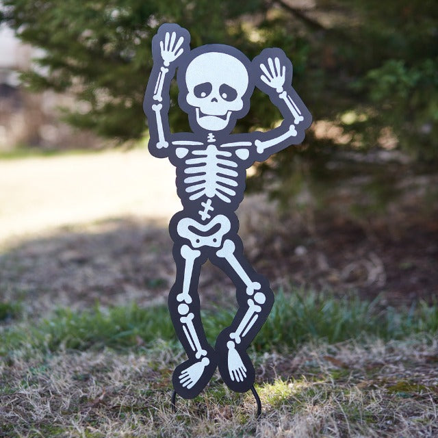 Dancing Skeleton Stake