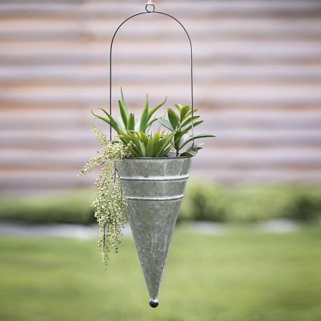 Hanging Flower Planter Cone